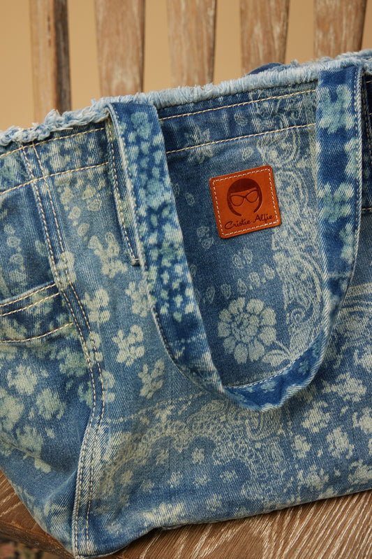 Carefree Tote